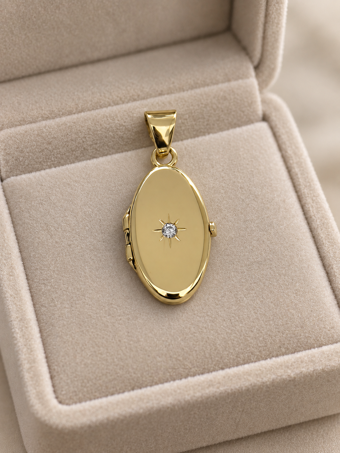 Small oval locket