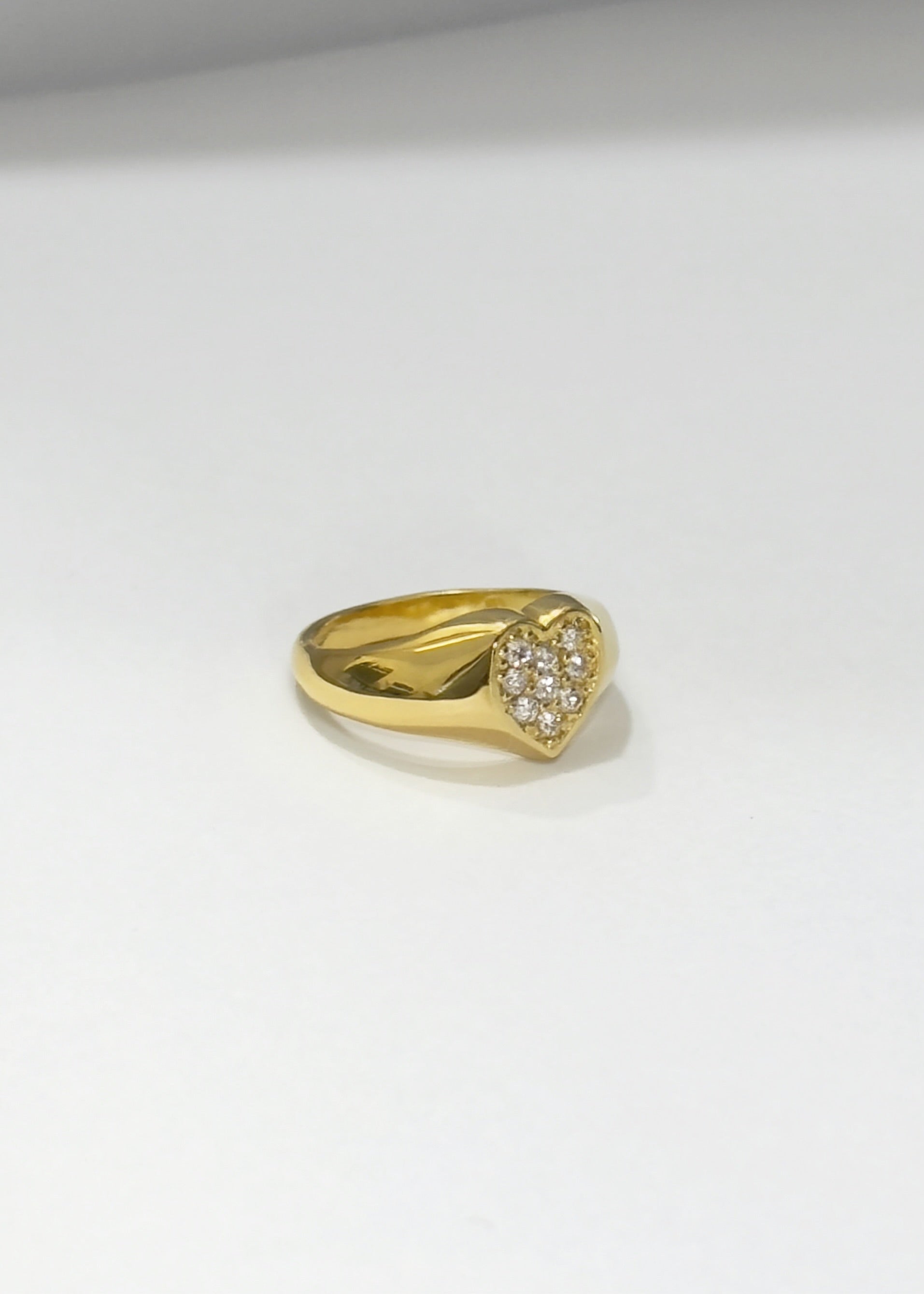 Heart pinky ring