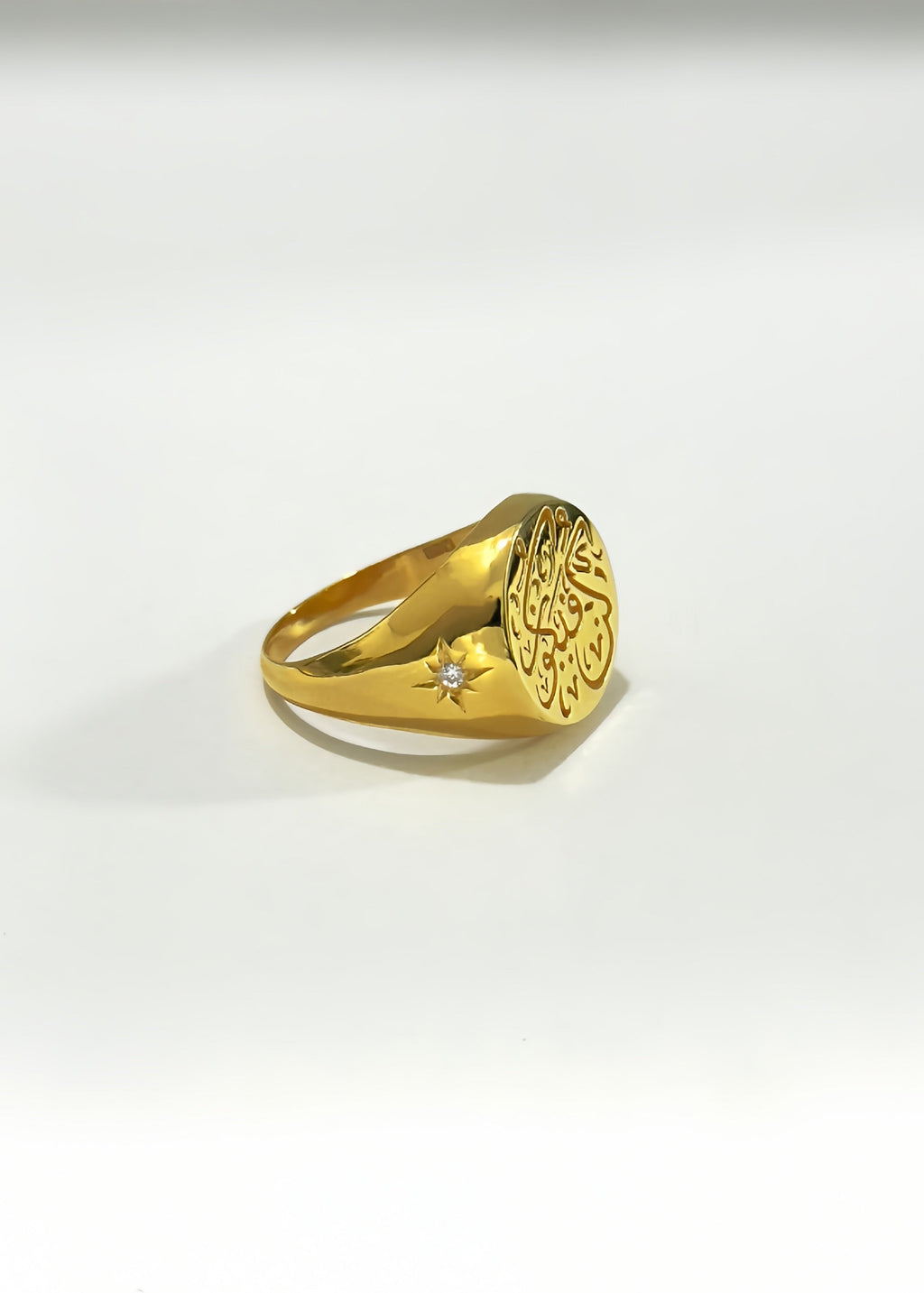 كن فيكون pinky ring