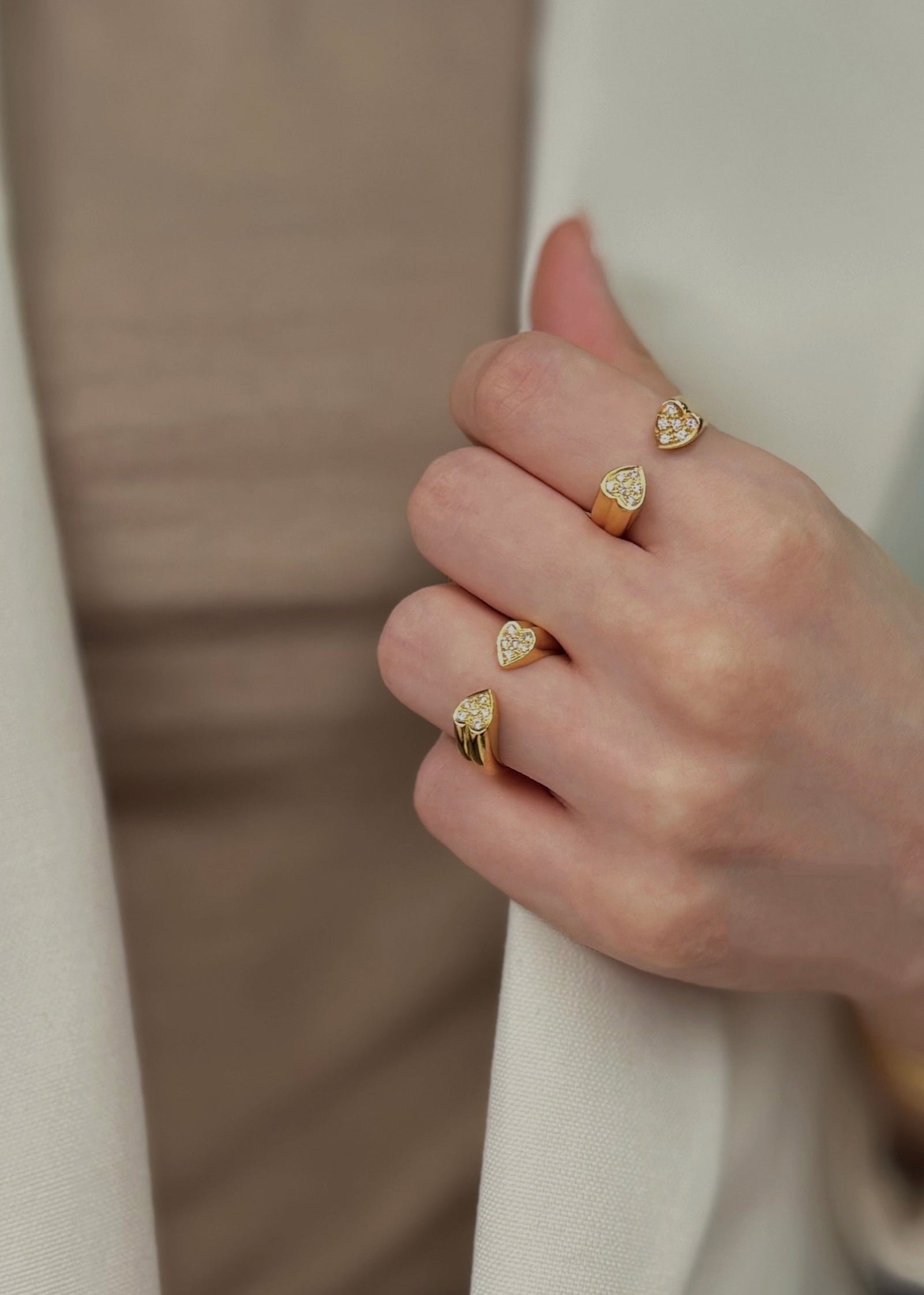 Double heart ring
