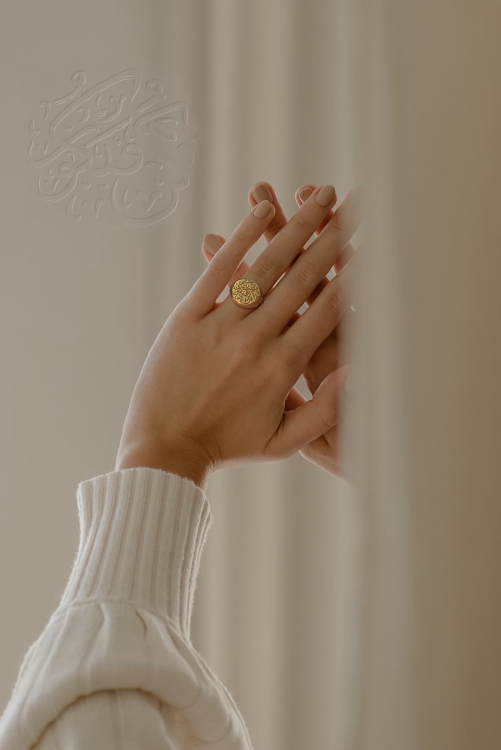 كن فيكون pinky ring