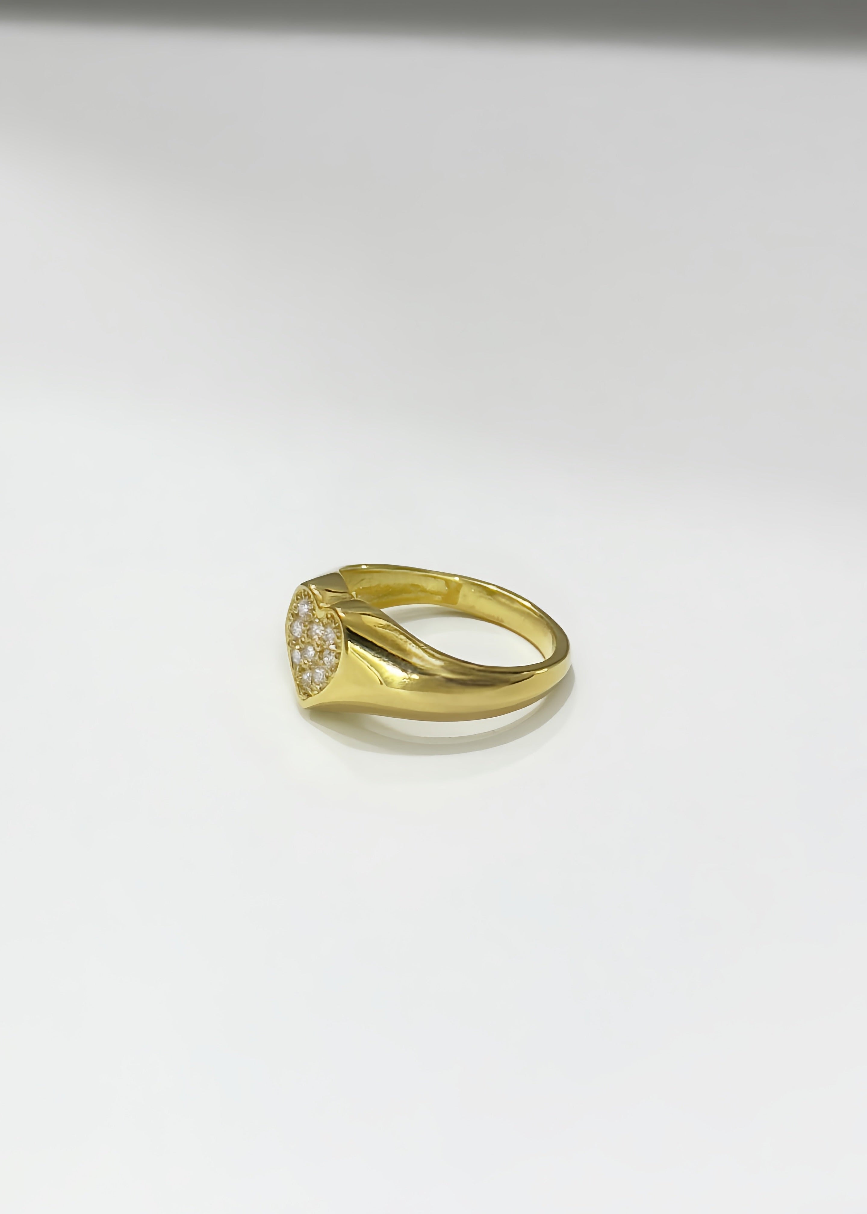 Heart pinky ring