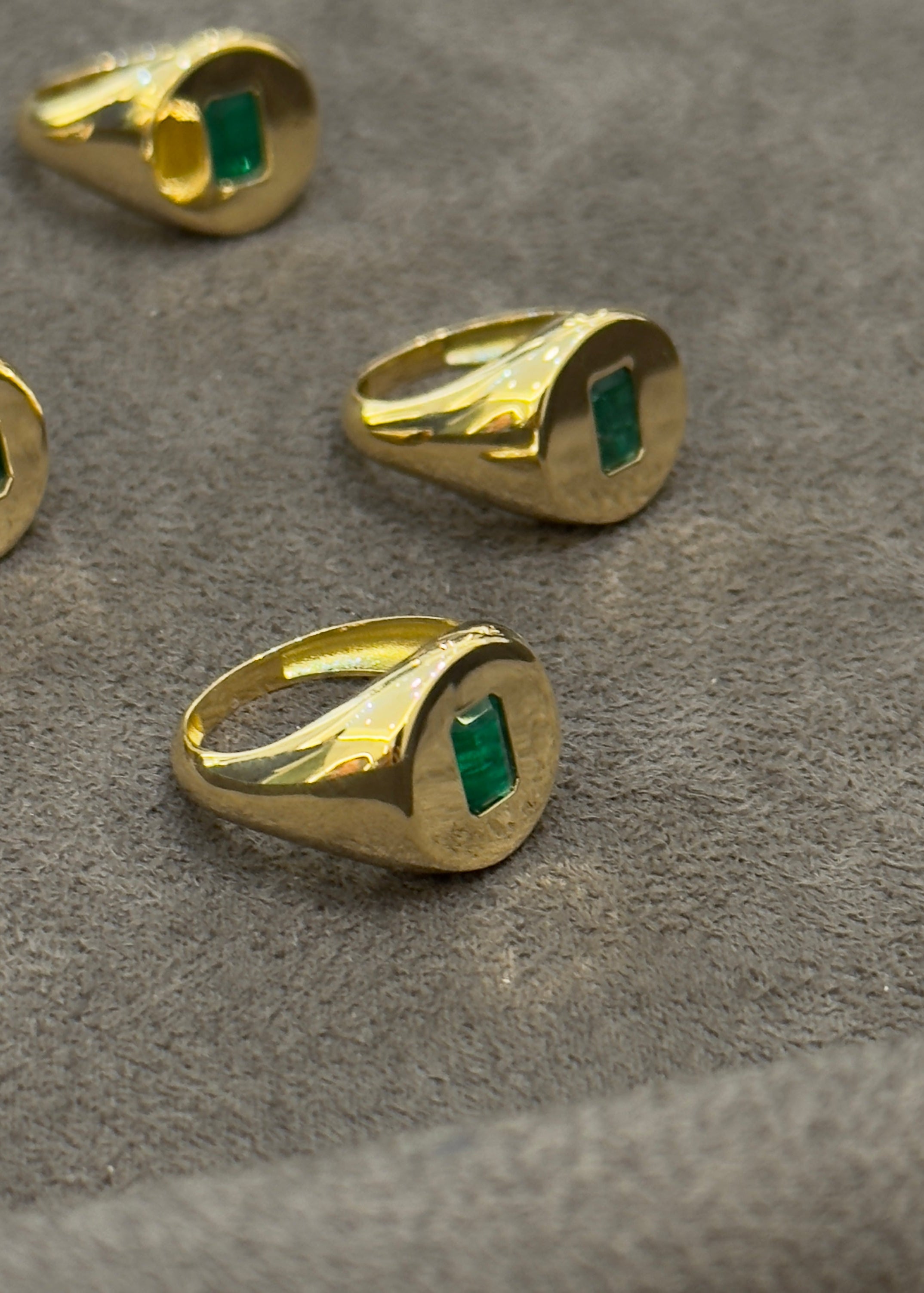 Emerald pinky ring
