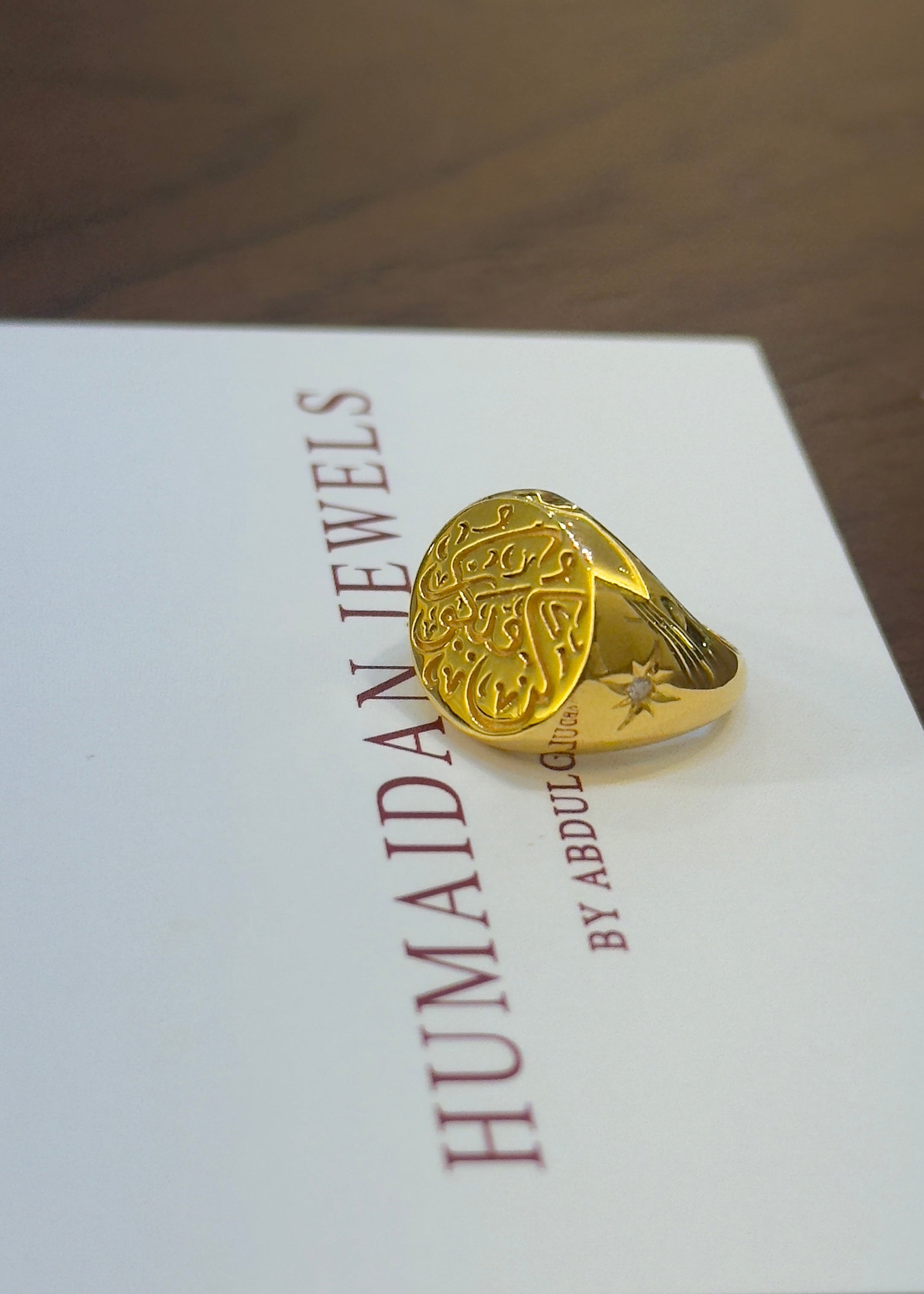كن فيكون pinky ring