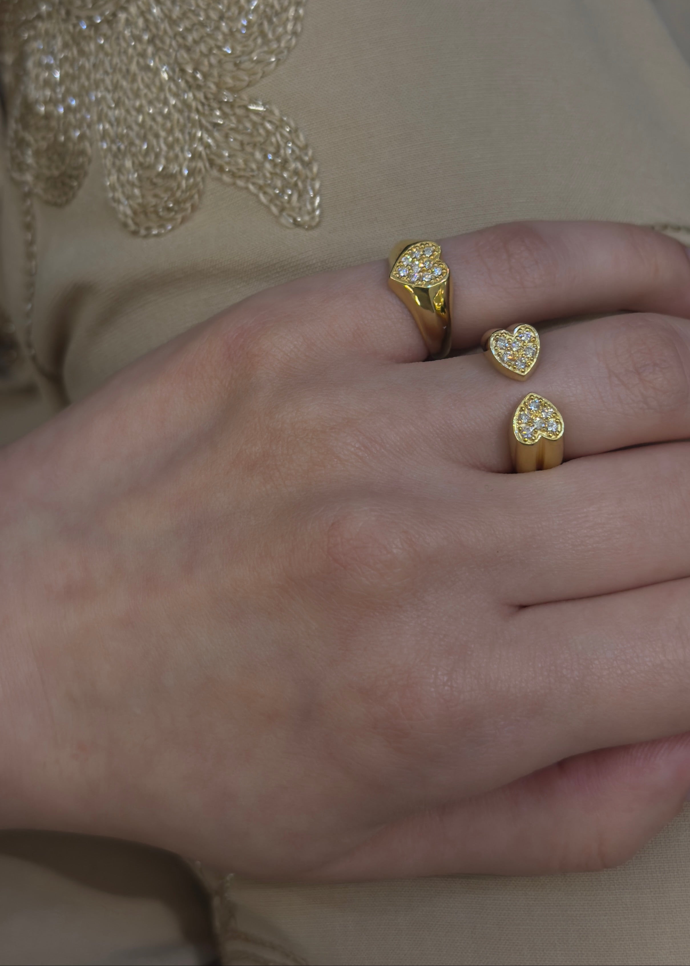 Double heart ring