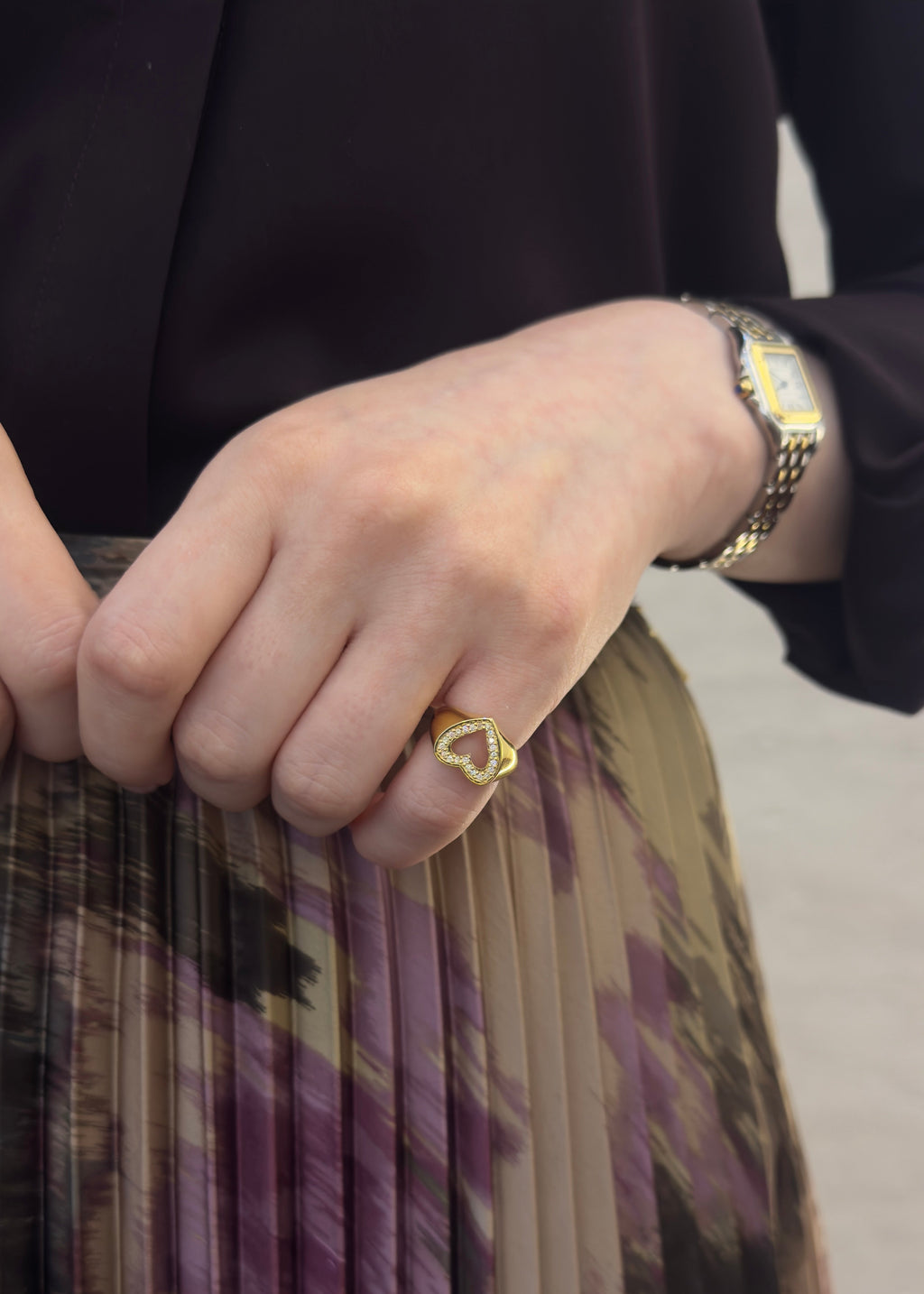 Open heart pinky ring
