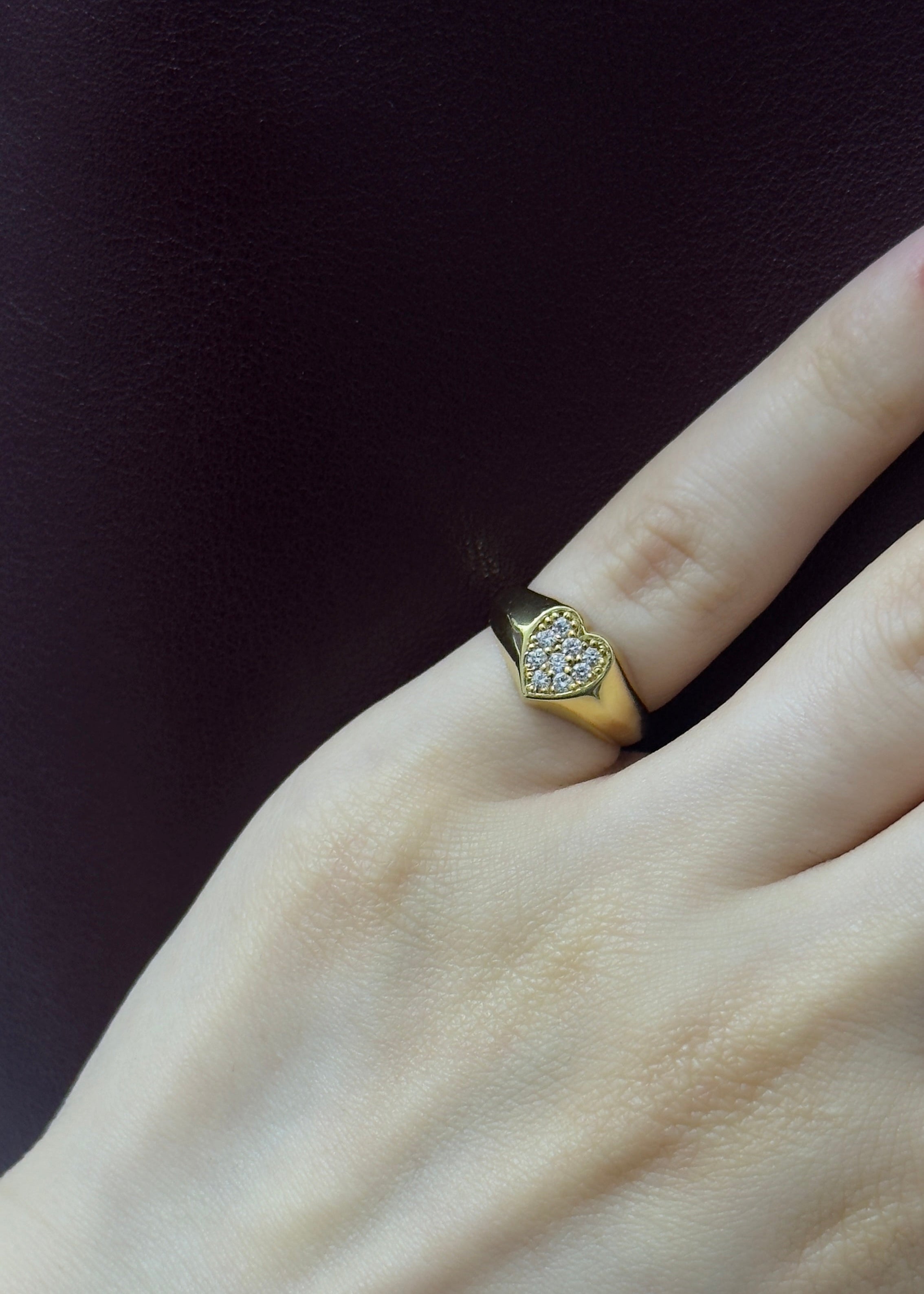 Heart pinky ring
