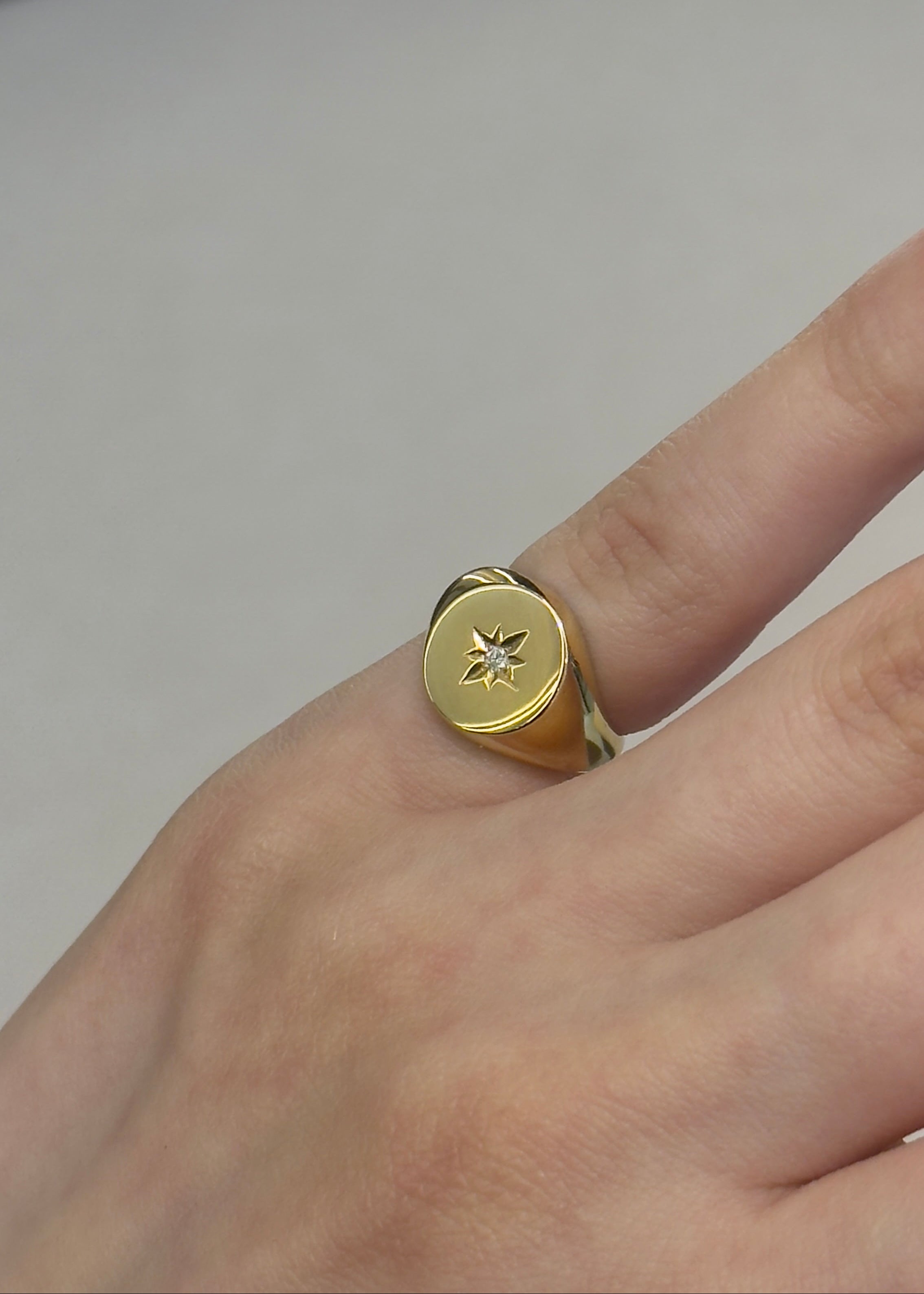 signature star pinky ring